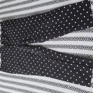 5/$20 DEAL Polka Dot Crop Pants